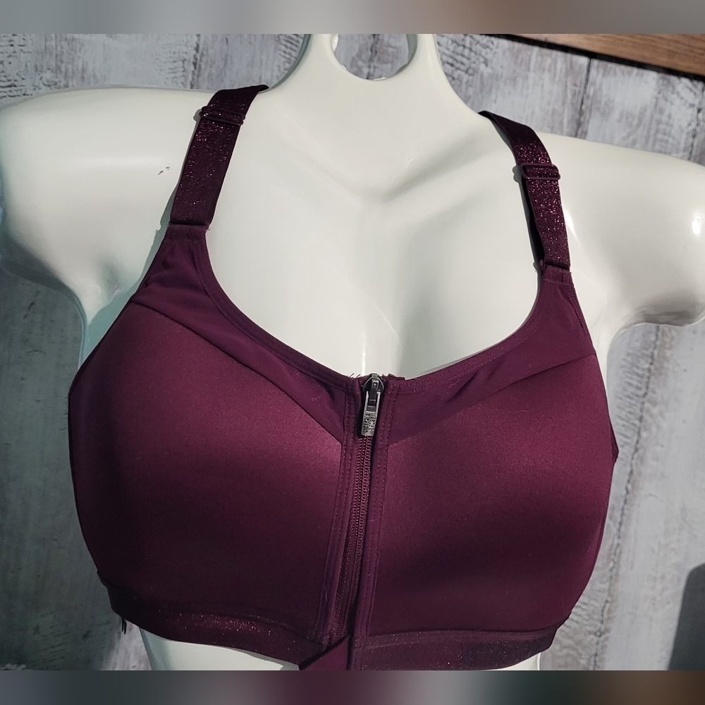 Victoria's Secret Sports Bra 34 DD